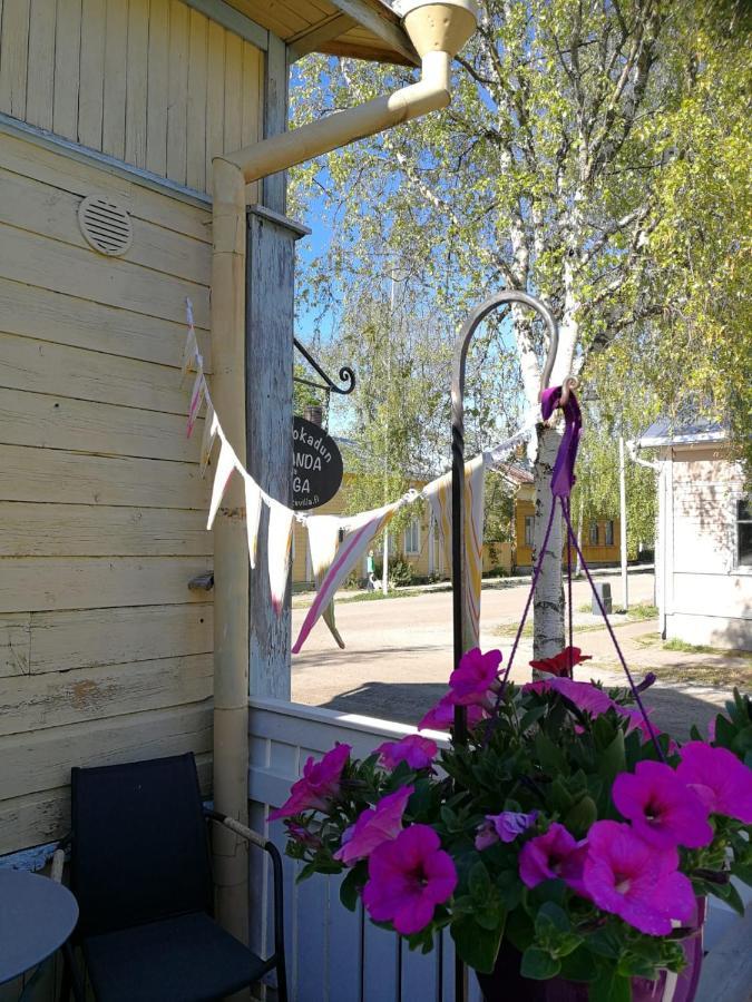 Kirkkokadun Amanda Ja Olga Bed and Breakfast Uusikaupunki Buitenkant foto